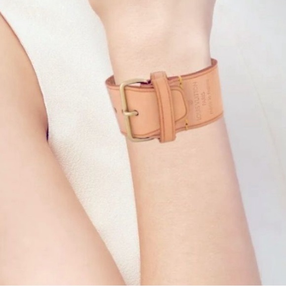 Louis Vuitton Accessories - LOUIS VUITTON Poignet